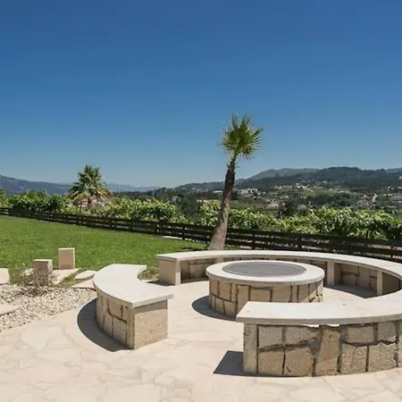 Chalet Fernandes Yellow Ponte de Lima