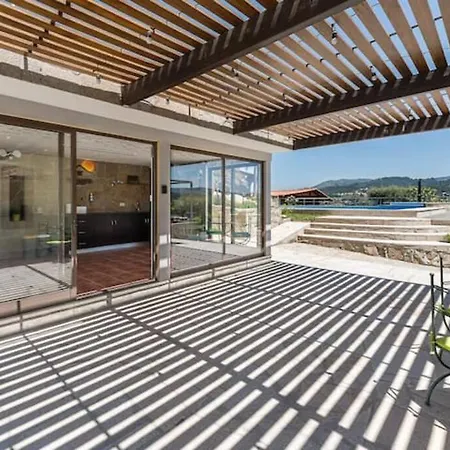 Chalet Fernandes Yellow Ponte de Lima