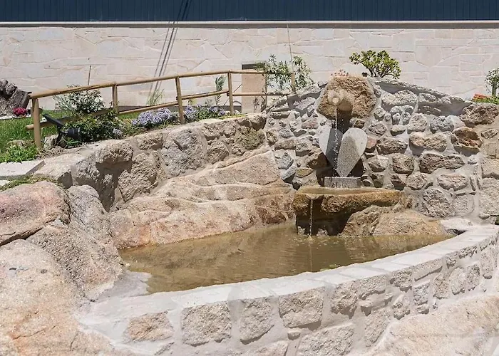 Fernandes Yellow Chalet Ponte de Lima