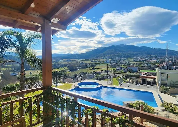 Alpstuga Fernandes Yellow